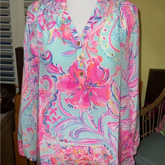 Top Long Sleeve Designer By Lilly Pulitzer In Navy, Size: Xxs